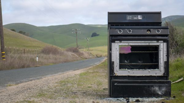 Oven Disposal Service in West Bend